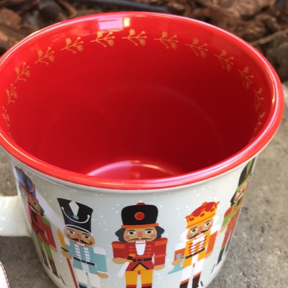 Christmas NUTCRACKER Mug - Picture 5 of 6
